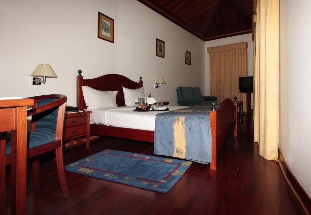 Galeria Suite Hotel อาเวโร ภายนอก รูปภาพ